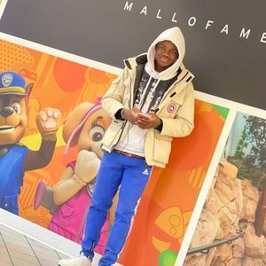 Meet your Posher, Abiola